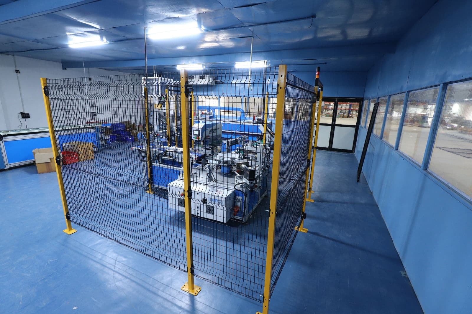 Guarded automation cells on the shop floor