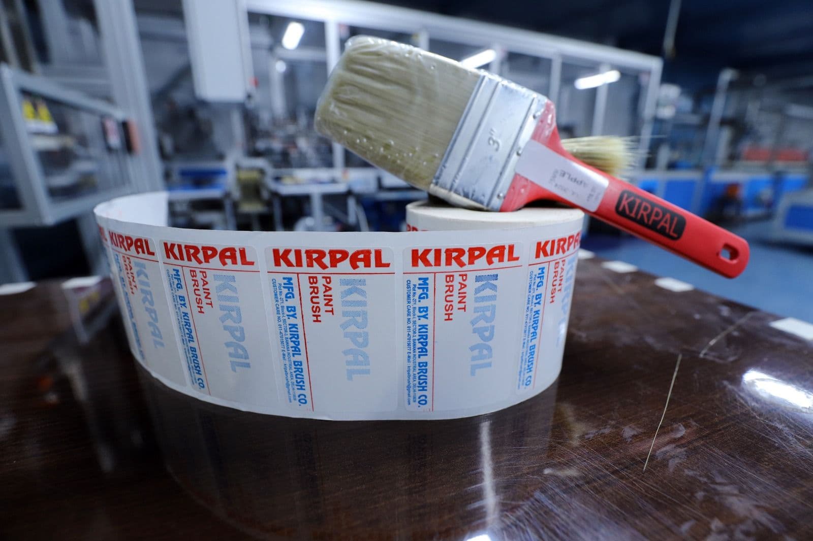 Kirpal 3" flat brush: Natural bristle, steel ferrule, red handle with the Kirpal mark